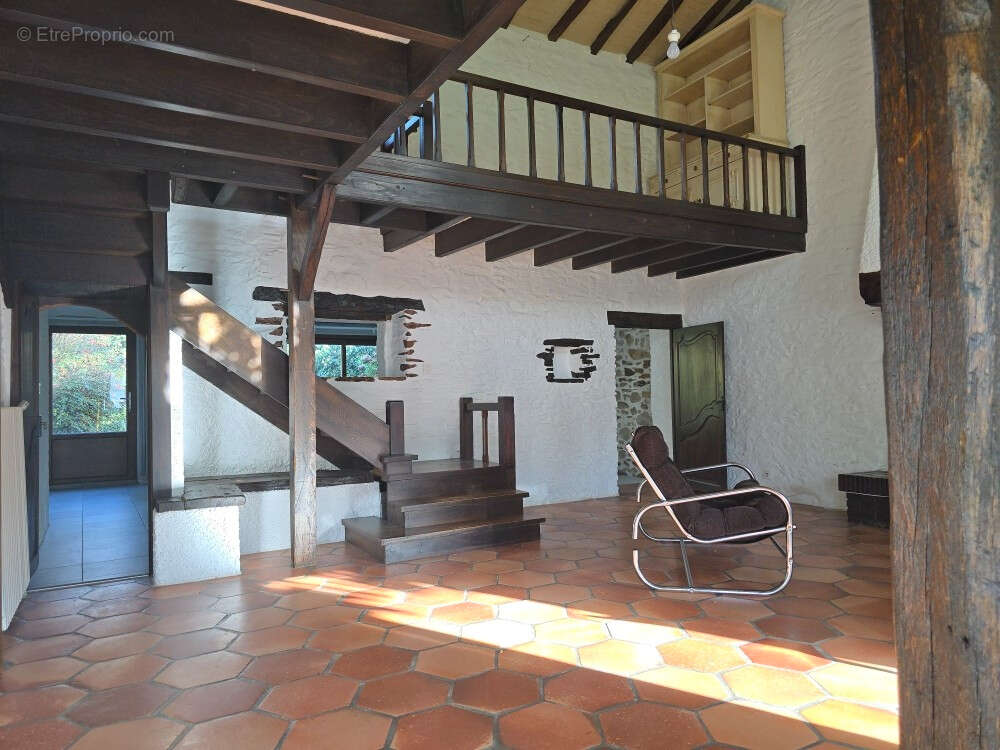 Maison à BOUGUENAIS