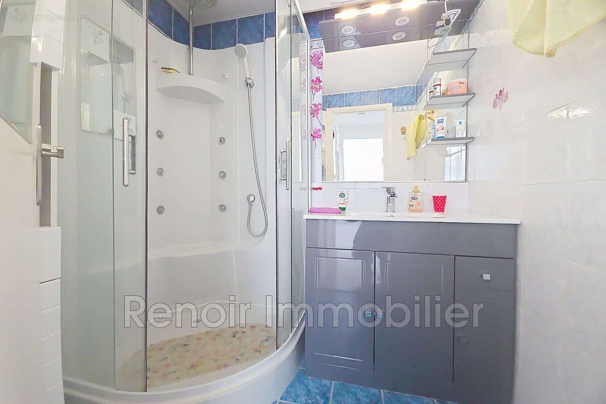 Appartement à CAGNES-SUR-MER