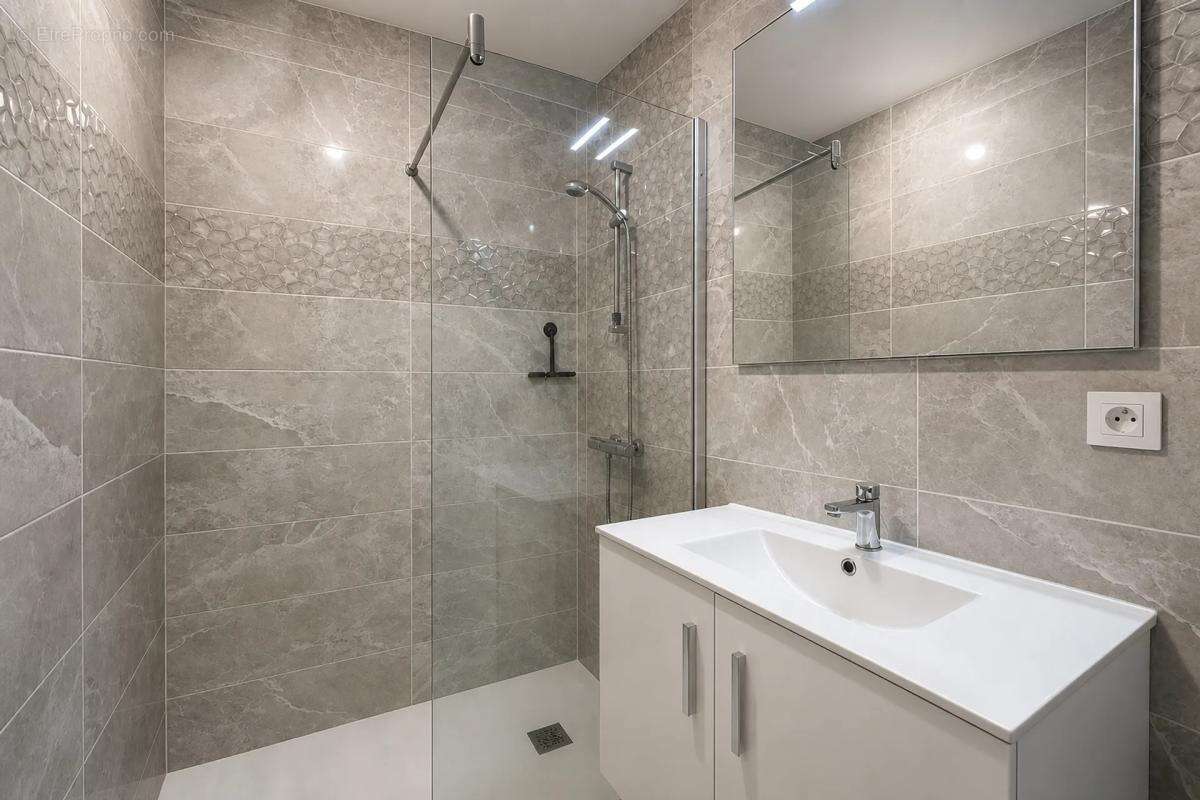 Maison rénovée de 4 pièces, La Chaume - photo 4