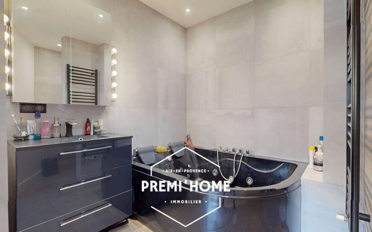 Appartement à AIX-EN-PROVENCE