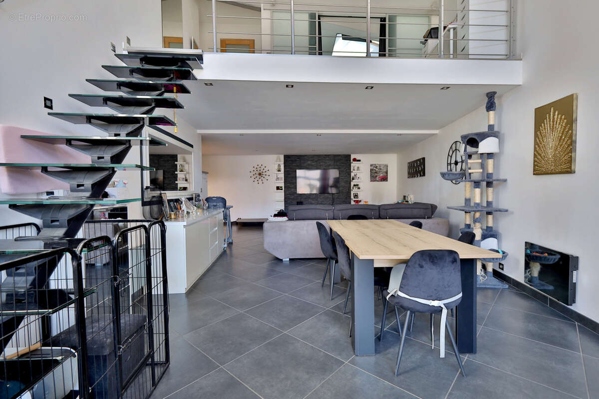 Appartement à MOIDIEU-DETOURBE