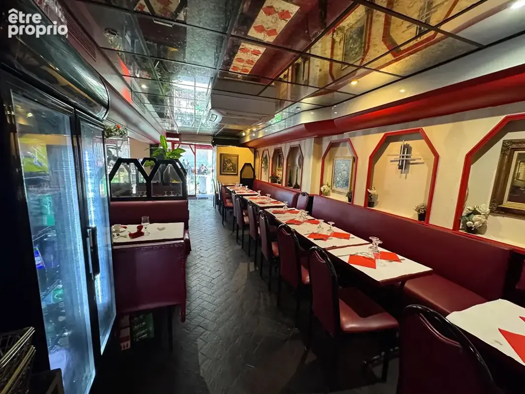 Montparnasse Restaurant 130 m² - Emplacement N°1 - 500.000 uros - photo 3