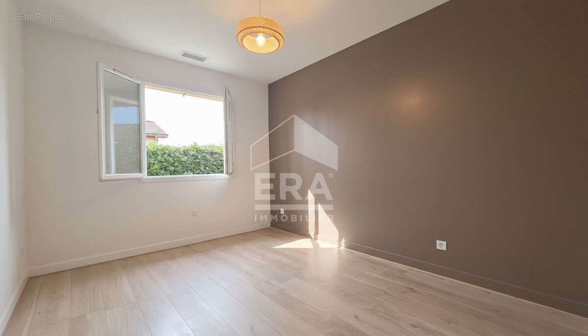 Maison 85m² à vic-en-bigorre - photo 5