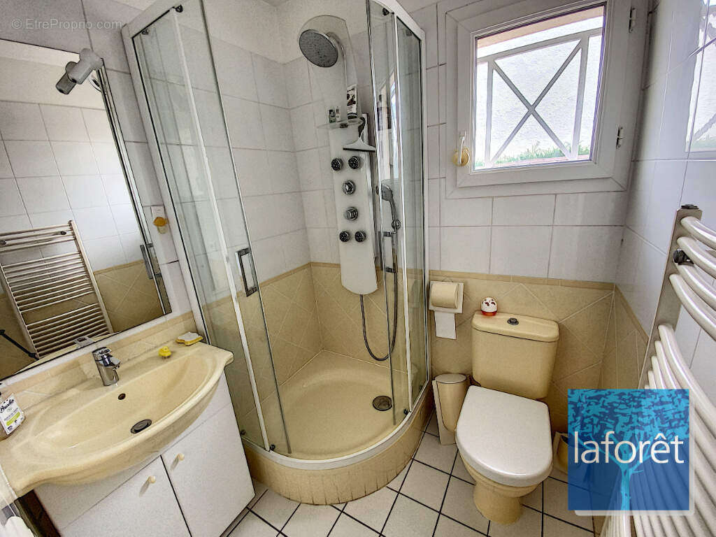 Maison à LEUVILLE-SUR-ORGE