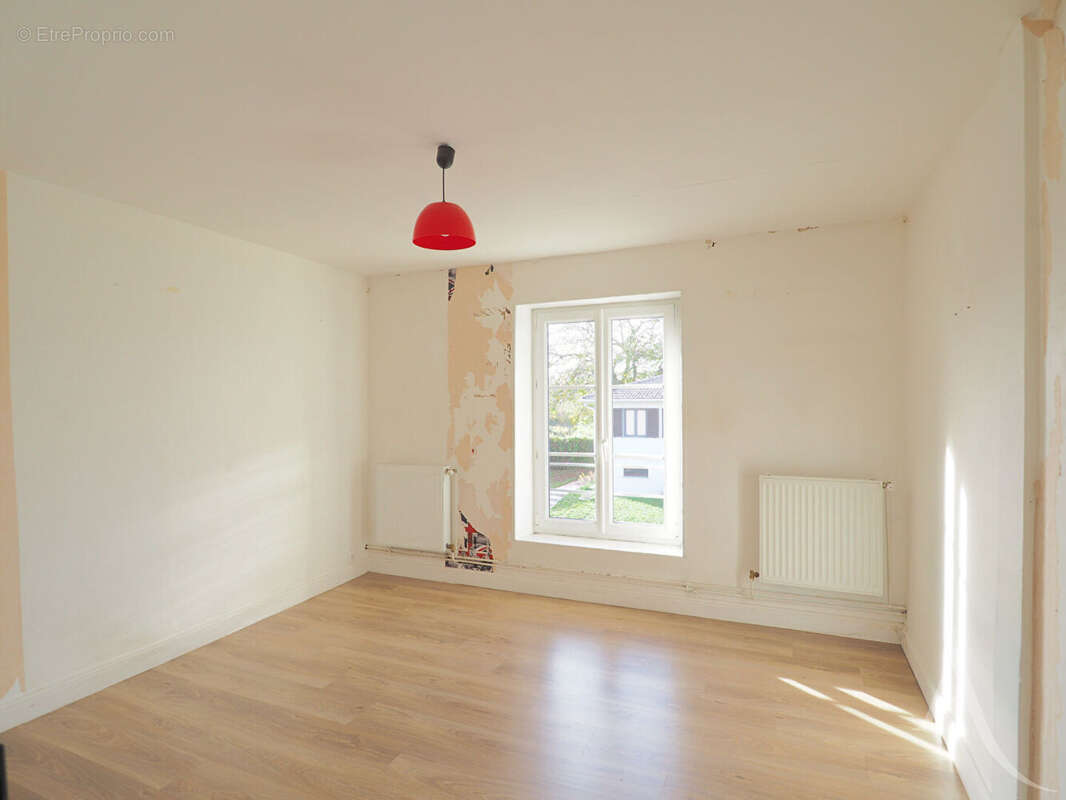 Maison à CHAILLY-LES-ENNERY