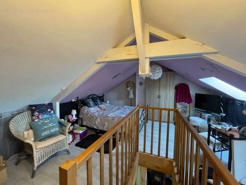 Maison à MONTAIGUT-LE-BLANC