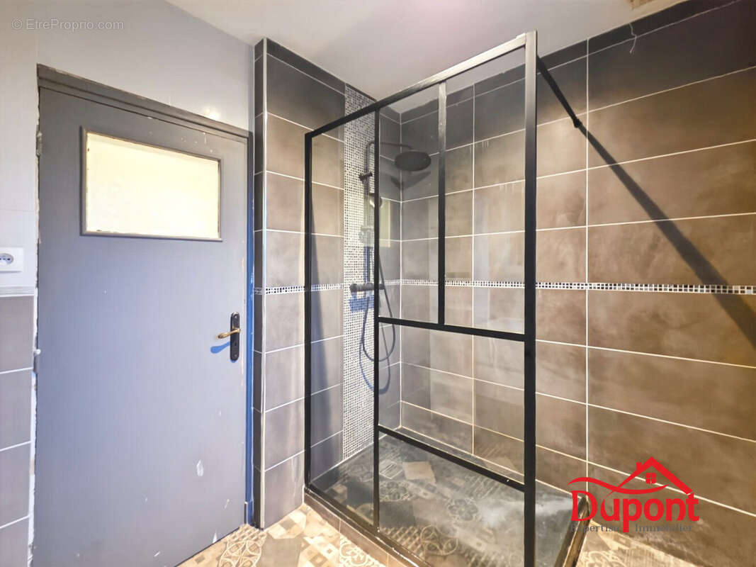 Maison à NEUVILLE-SAINT-REMY