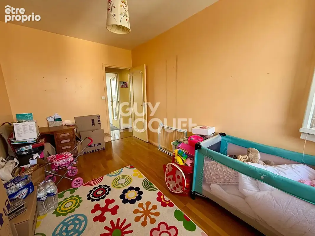 Meudon-la-forêt - 4 pièces - 77,17 m² - 10e étage - vue dégagée -terrasse, balcon, cave et parking - photo 10