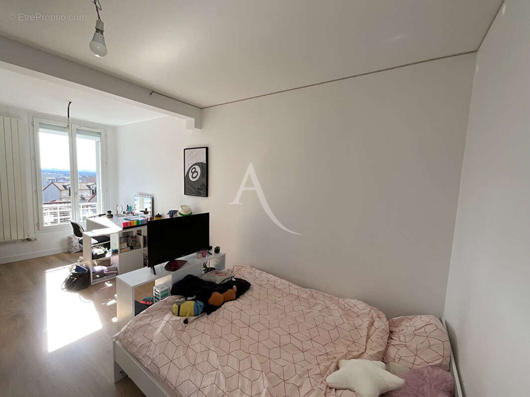 Maison à FONTENAY-SOUS-BOIS