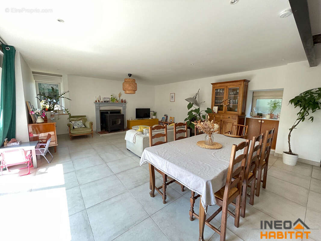 Maison La Meziere 5 pièce(s) 152 m2 - photo 6