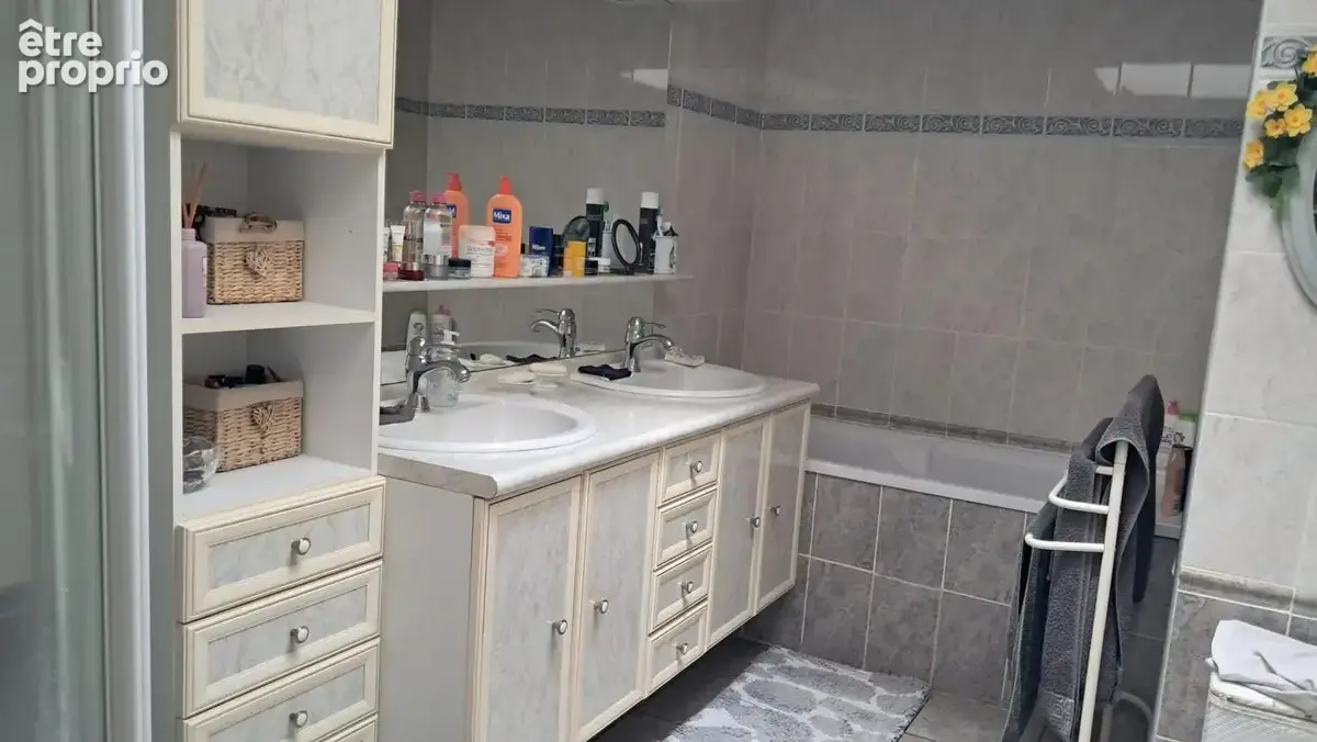 Maison 4 pièces 160 m² à vendre à Vendat (03110) - photo 13