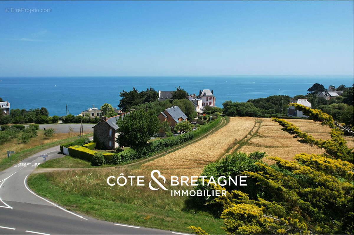 Maison à ETABLES-SUR-MER