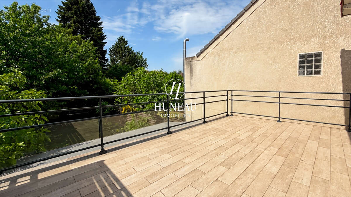 Maison à AULNAY-SOUS-BOIS