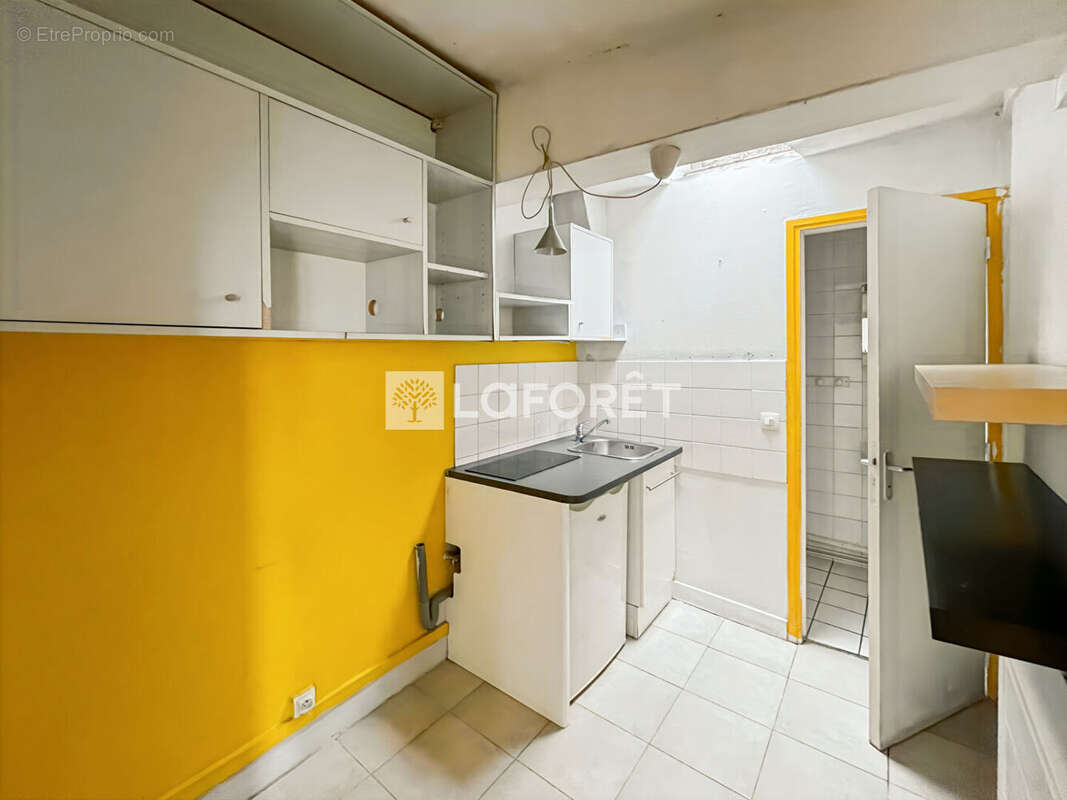 Appartement à PARIS-10E