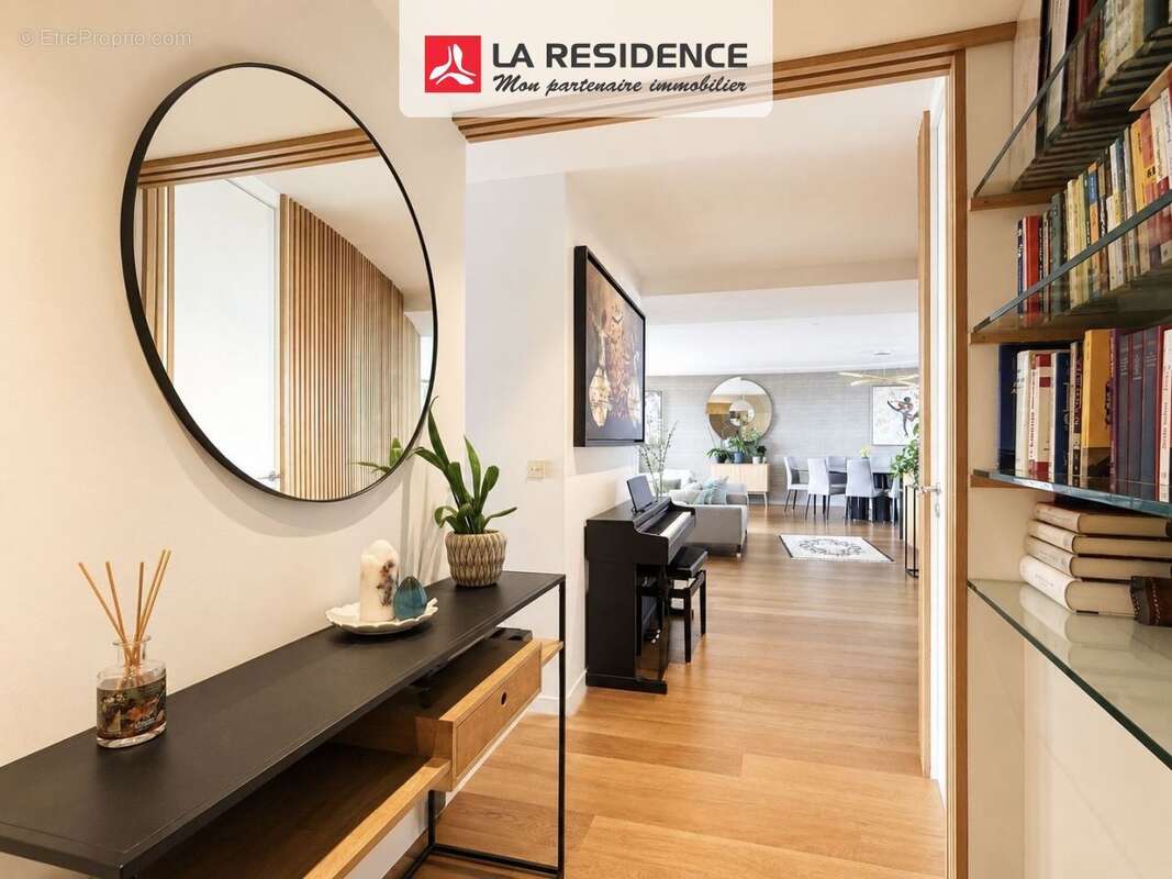 Appartement 145 m² à Puteaux  - photo 2