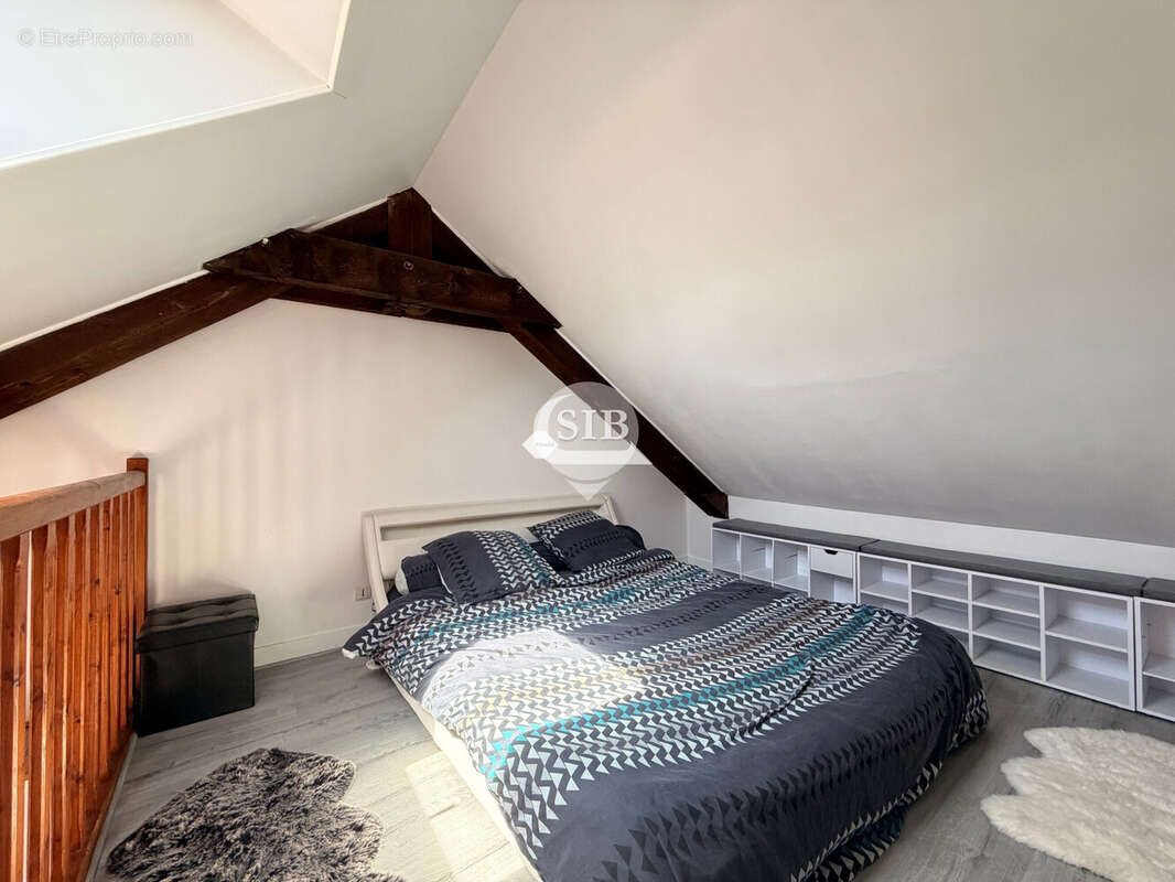 Appartement à LINAS