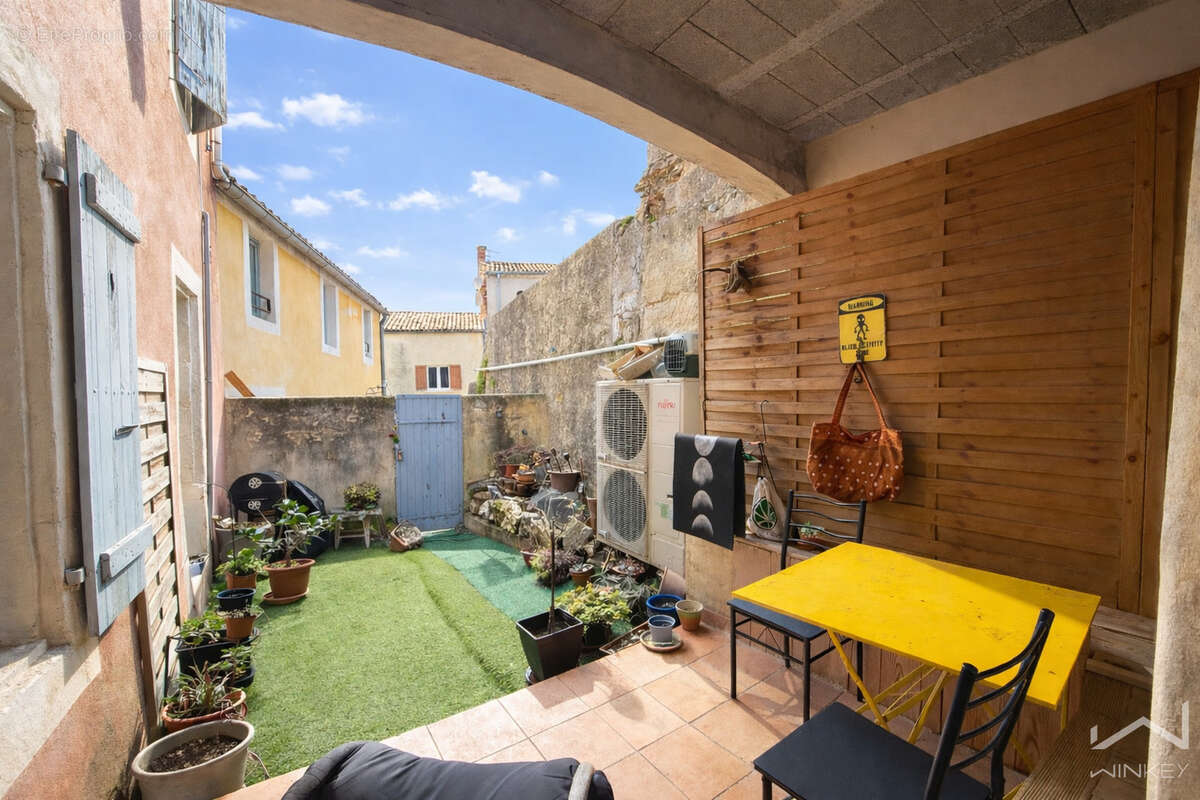 Appartement à CHATEAUNEUF-DU-RHONE