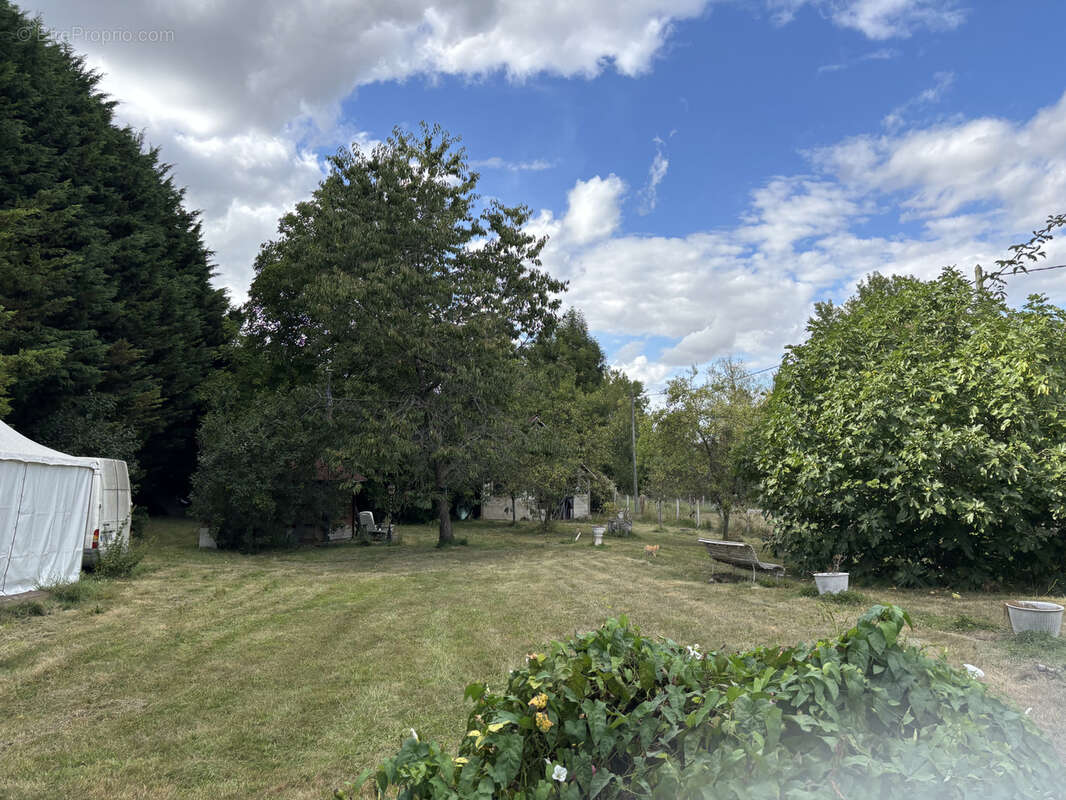 Maison à PORT-VILLEZ