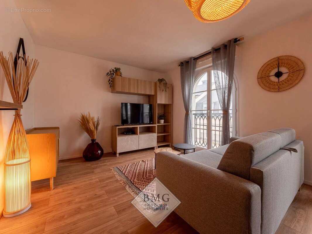 Appartement à SERRIS