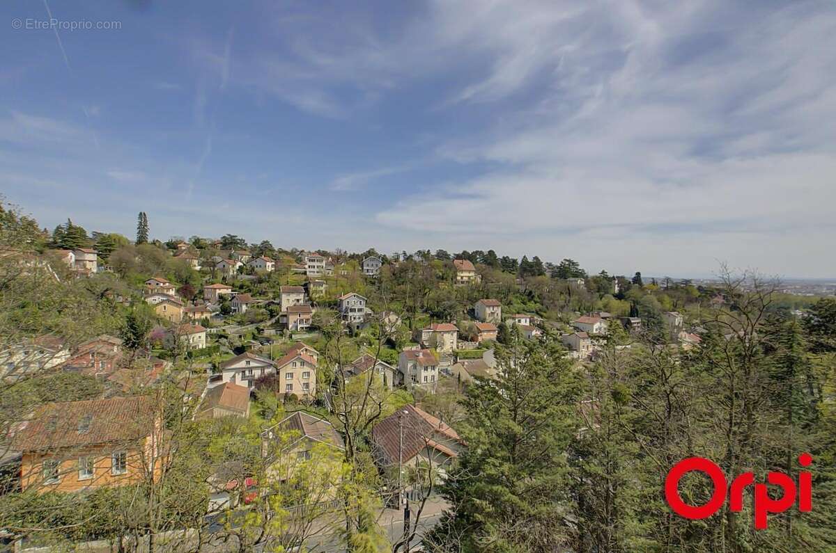 Appartement à CALUIRE-ET-CUIRE