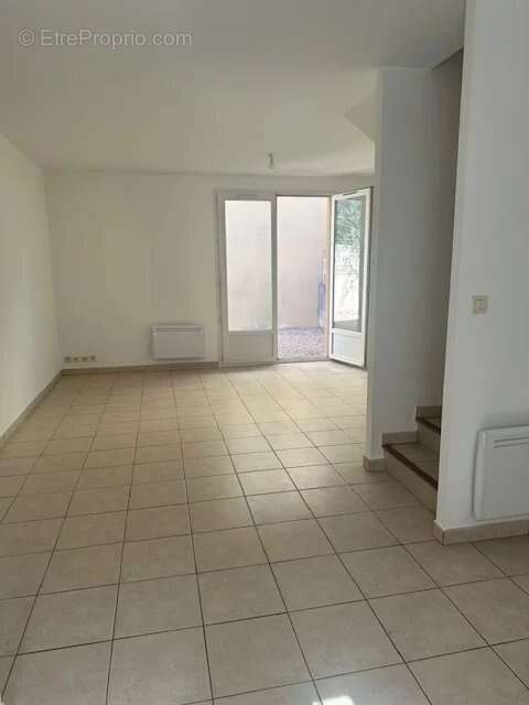 Maison à SAINT-MAXIMIN-LA-SAINTE-BAUME