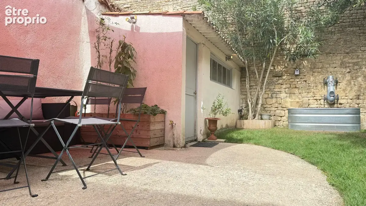 Niort centre - maison 5 ch avec jardinet - photo 10