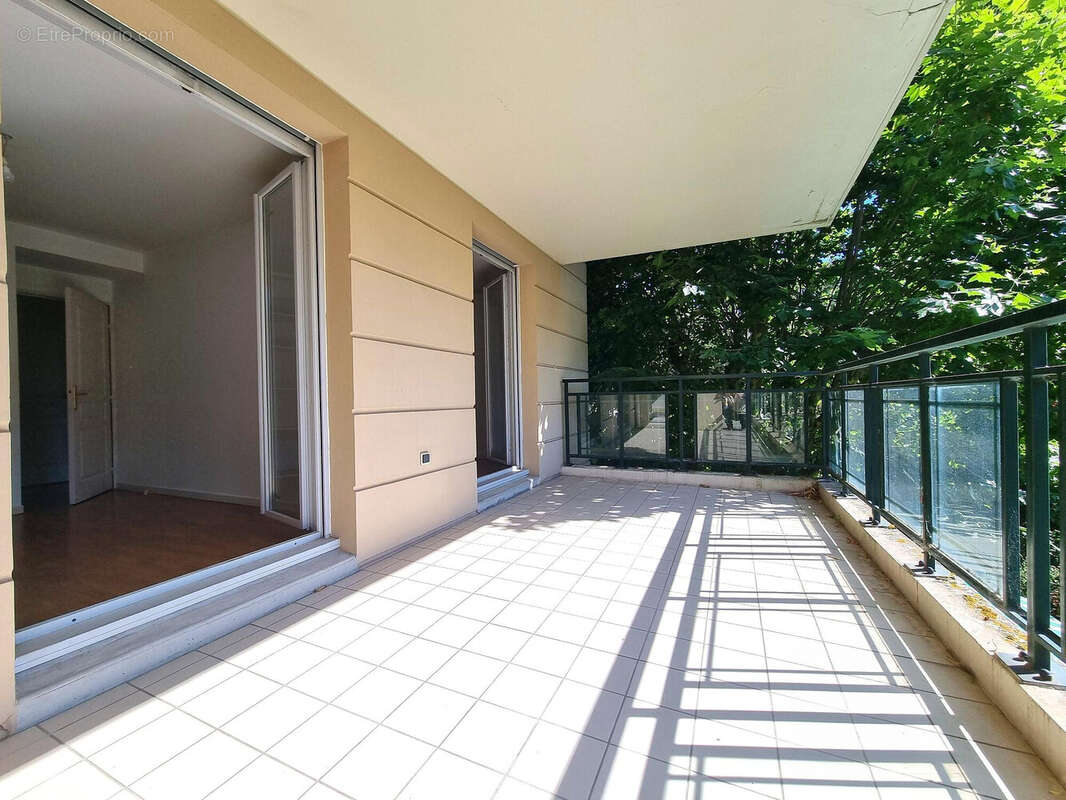 Appartement à LYON-5E
