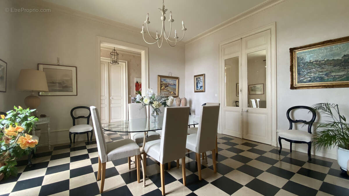 Maison à NANTES