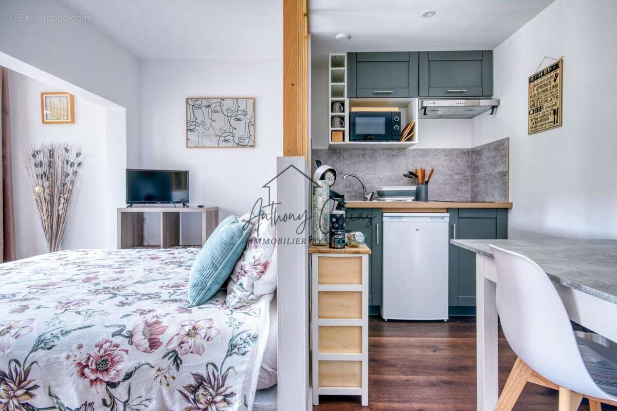 Pièce de vie gîte 1 - Maison à SURZUR
