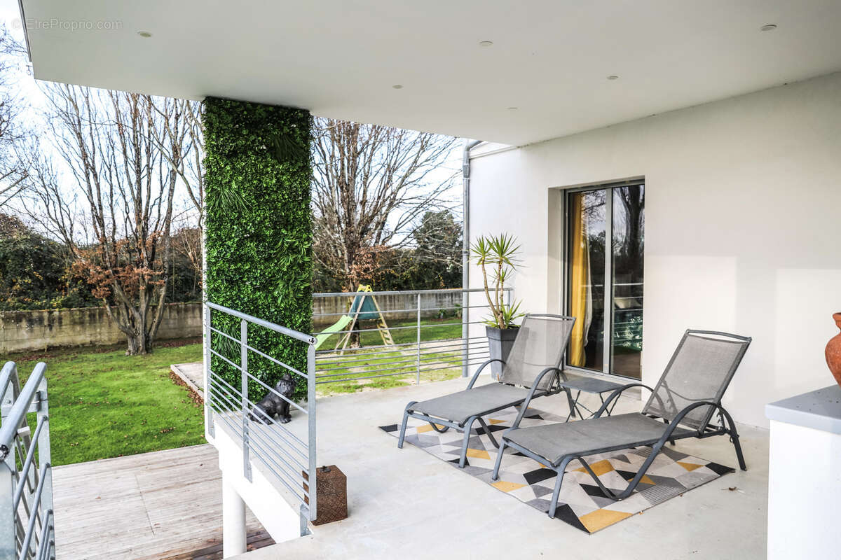 Maison à SAUJON