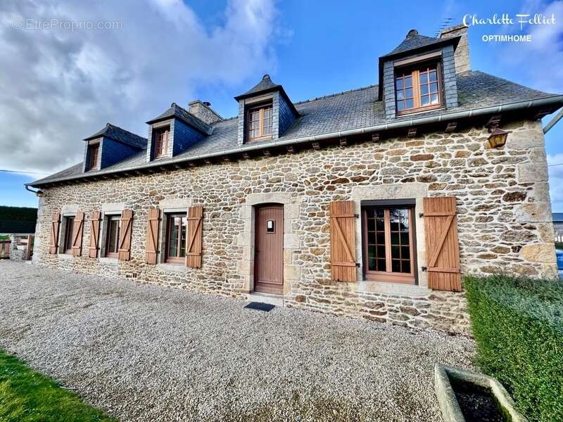 Maison à SAINT-LORMEL
