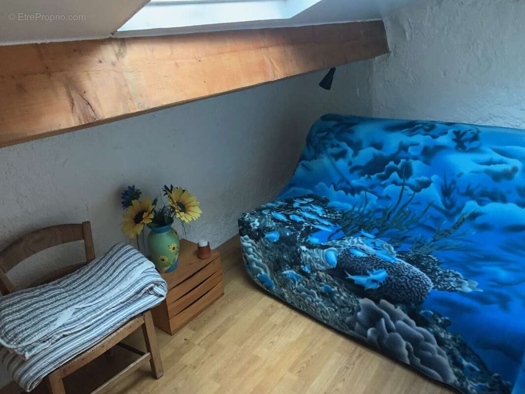 Maison à COLOMBIERES-SUR-ORB