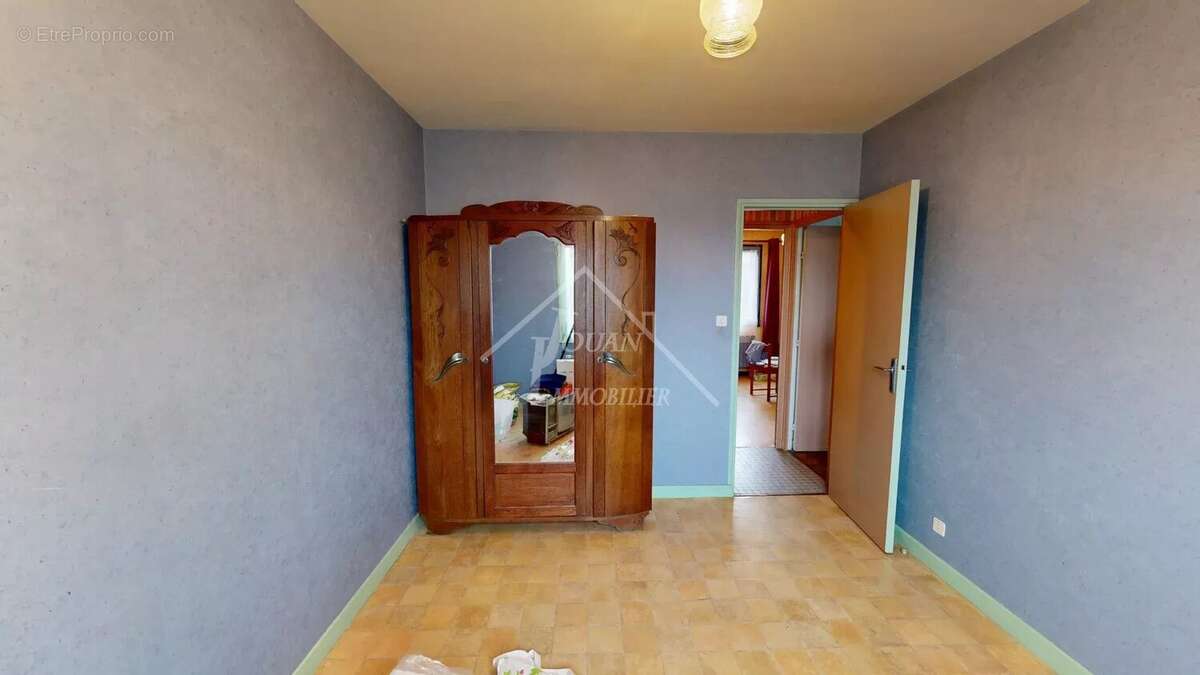 Maison à DOMPIERRE-SUR-BESBRE