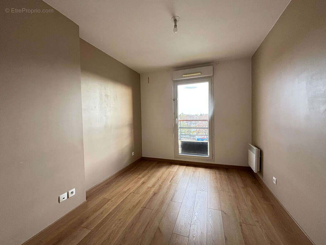 Appartement à EPINAY-SUR-SEINE