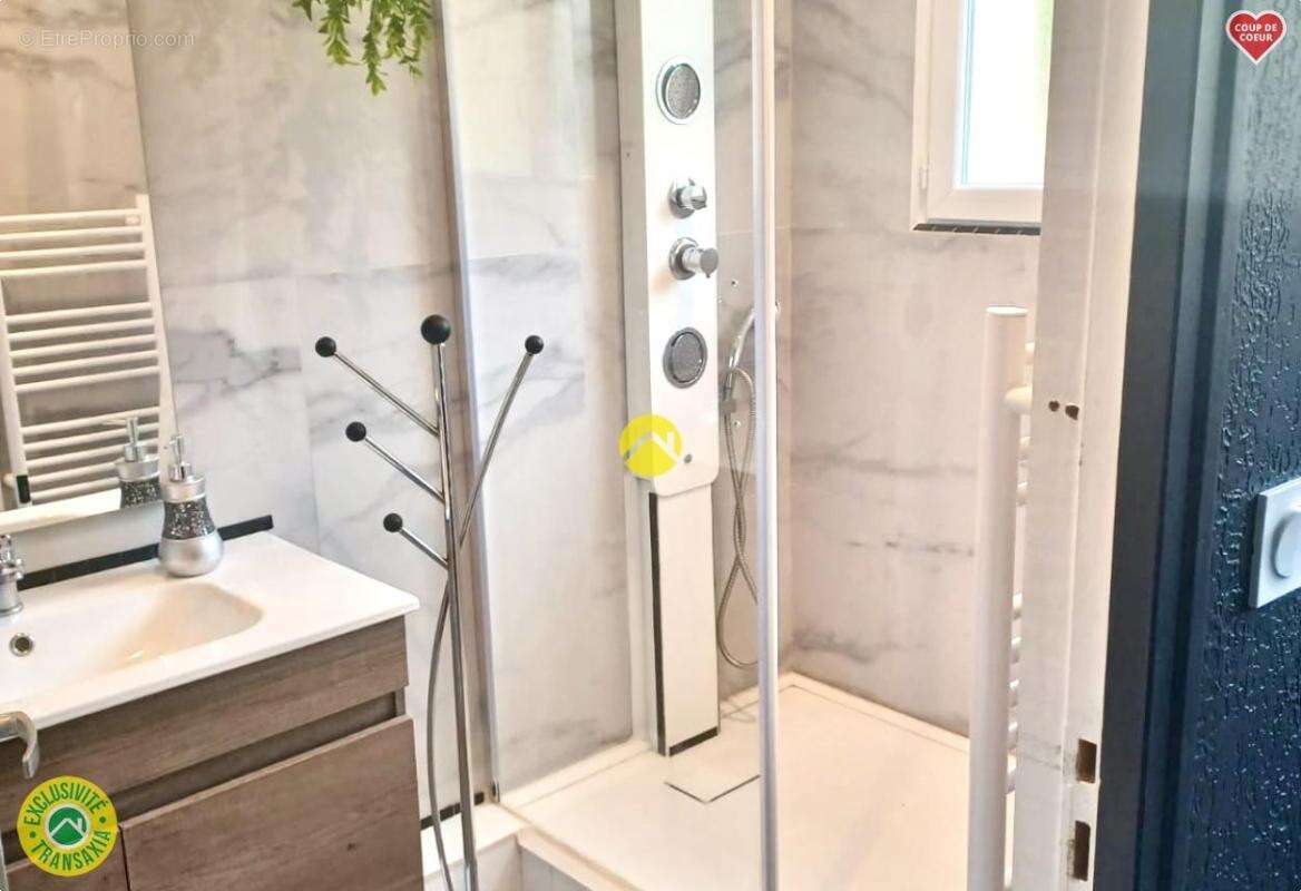 Maison à LES EYZIES-DE-TAYAC-SIREUIL