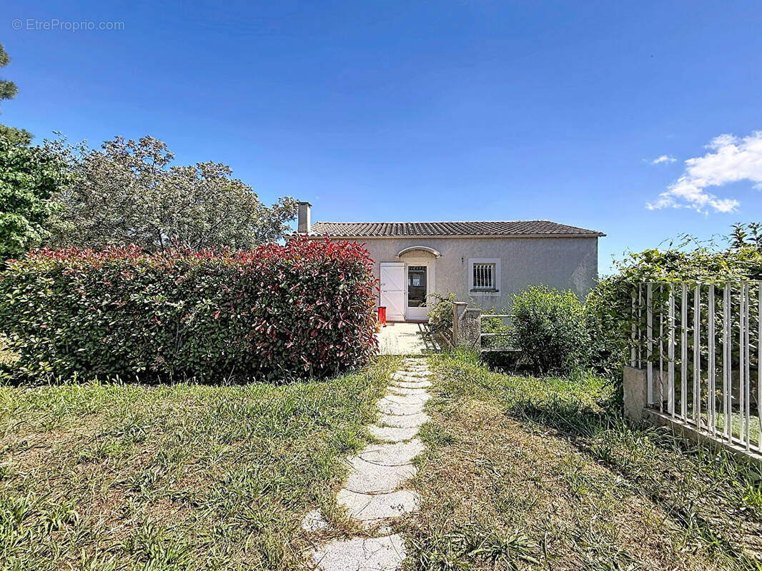 Maison à AFA