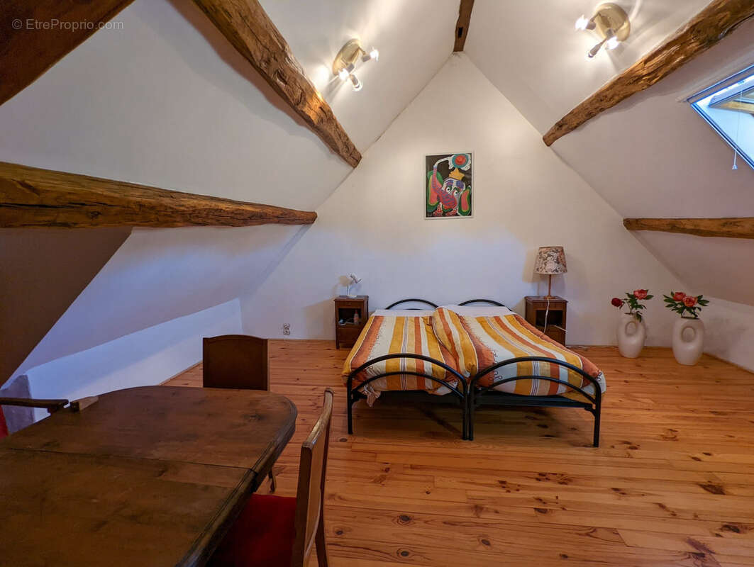 Ensemble immobilie de 2 maisons prêtes à vivre, sans voisin proche ! - photo 12