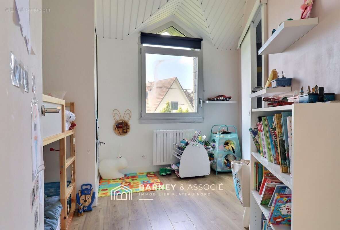 Maison 260 m² à Bois-Guillaume  - photo 7