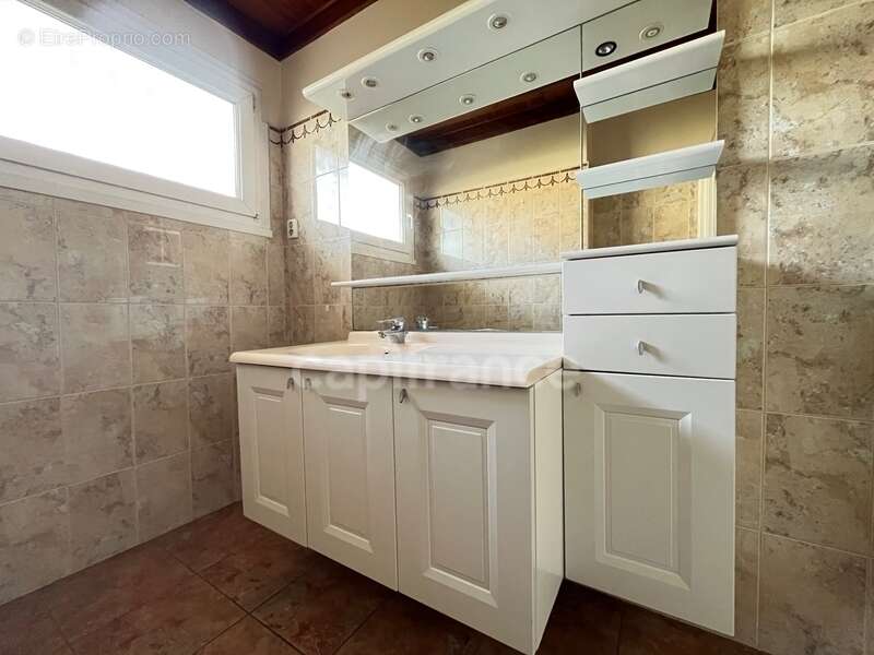 Maison à CHEVIGNY-SAINT-SAUVEUR