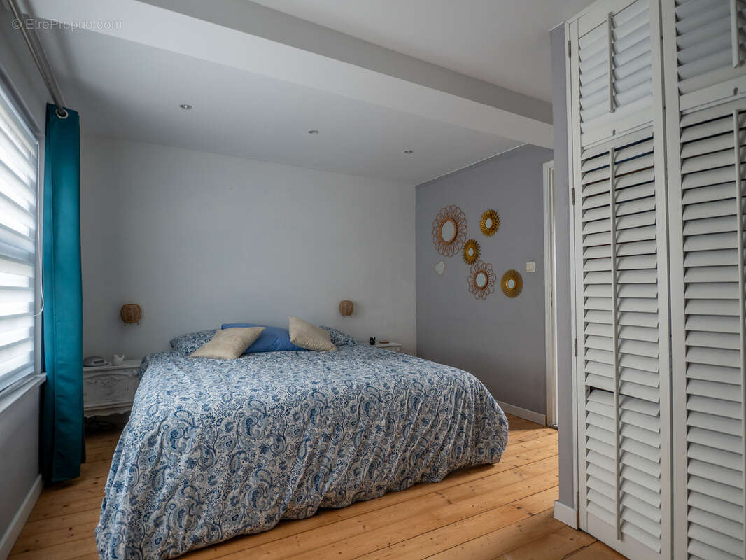 Maison à SAINT-AMAND-LES-EAUX