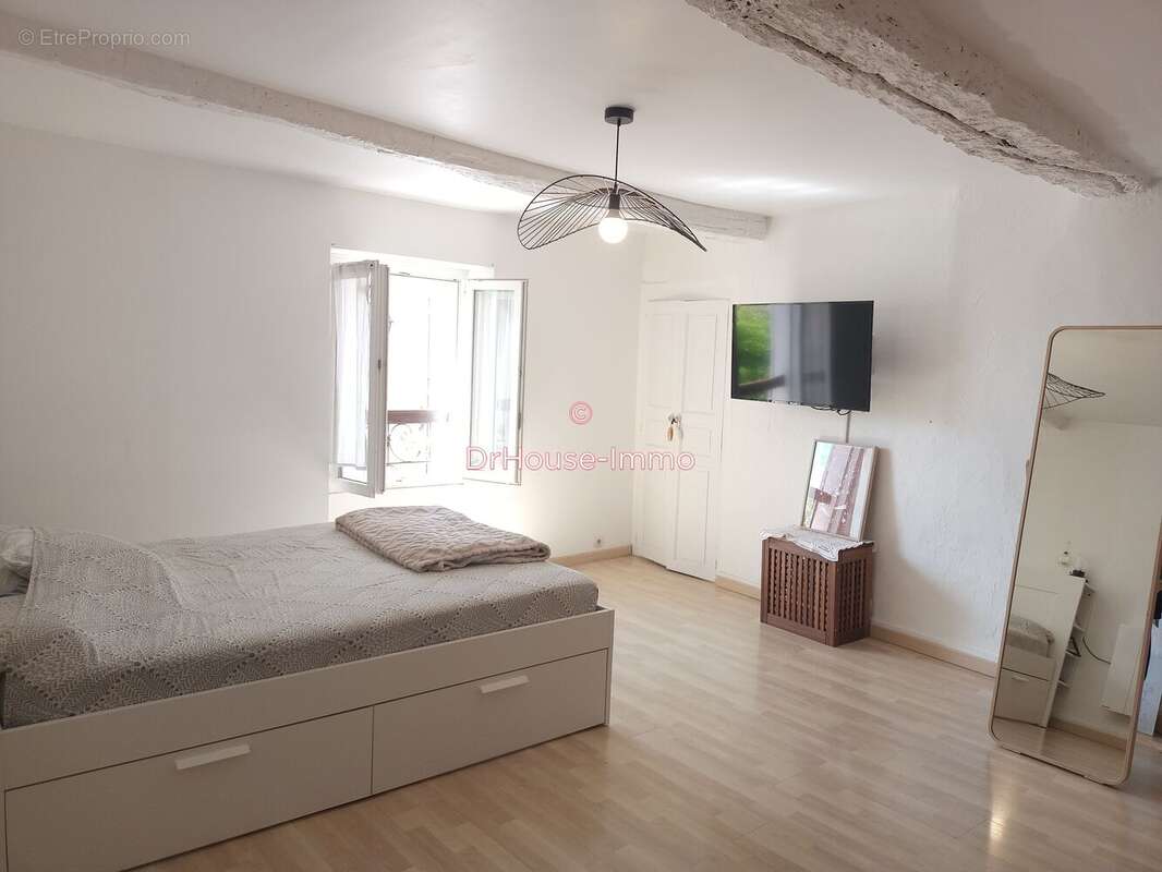 Appartement 71 m² à Carnoules  - photo 72