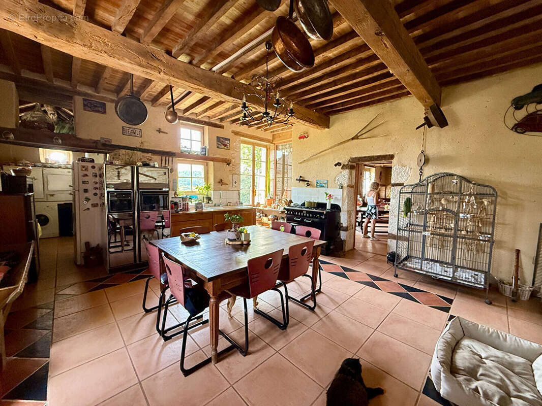 Propriété de charme en pleine nature avec gîte et dépendances - photo 18