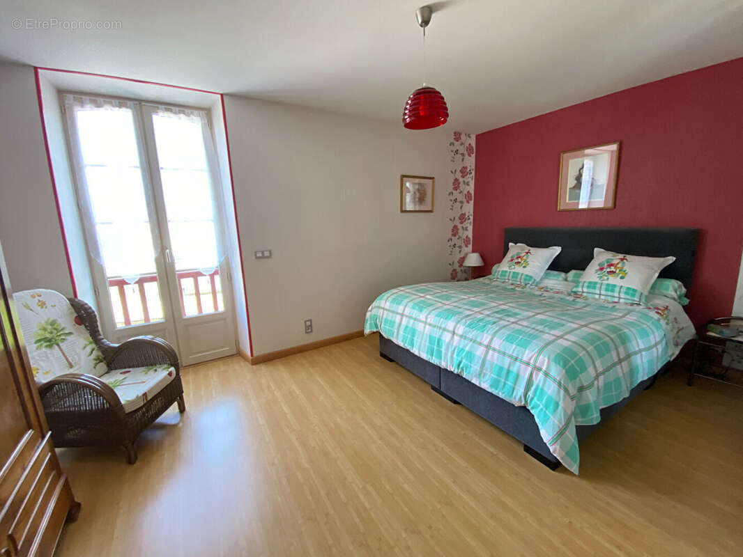 Maison à LA FERTE-BERNARD