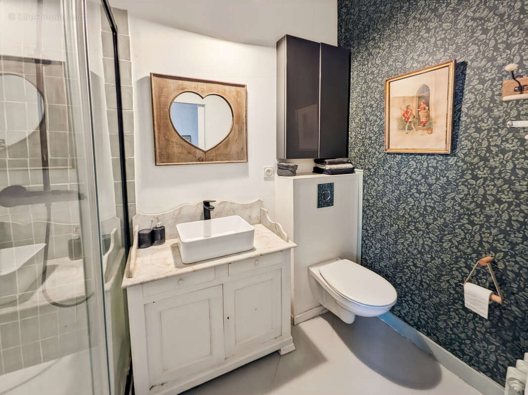 Maison à SAINT-SULPICE-ET-CAMEYRAC