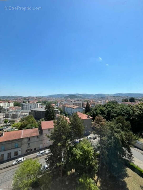 Appartement T4- 81,63m2- 8ème et dernier étage- Cave- Parking Privatif- Garage- Vue dégagée - Montaud- Le Grand Clos - photo 13