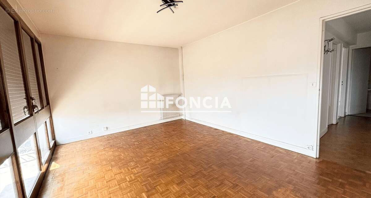 Appartement à ERMONT