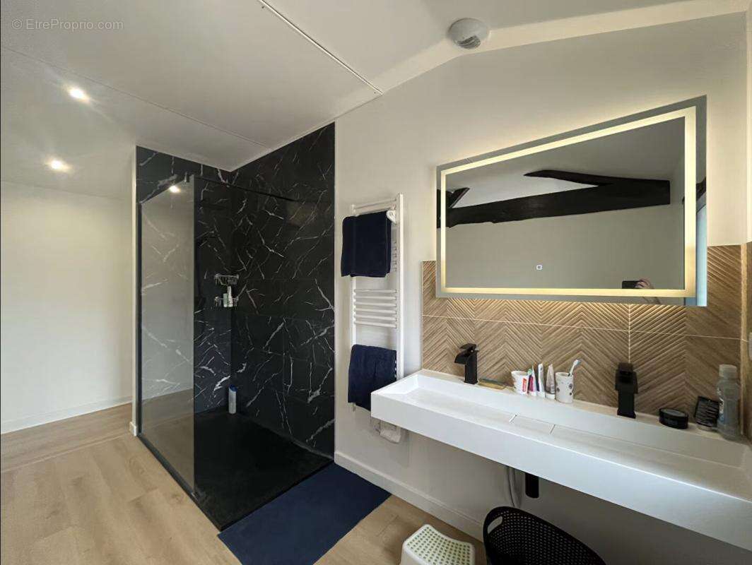 Maison à SAINTE-HELENE