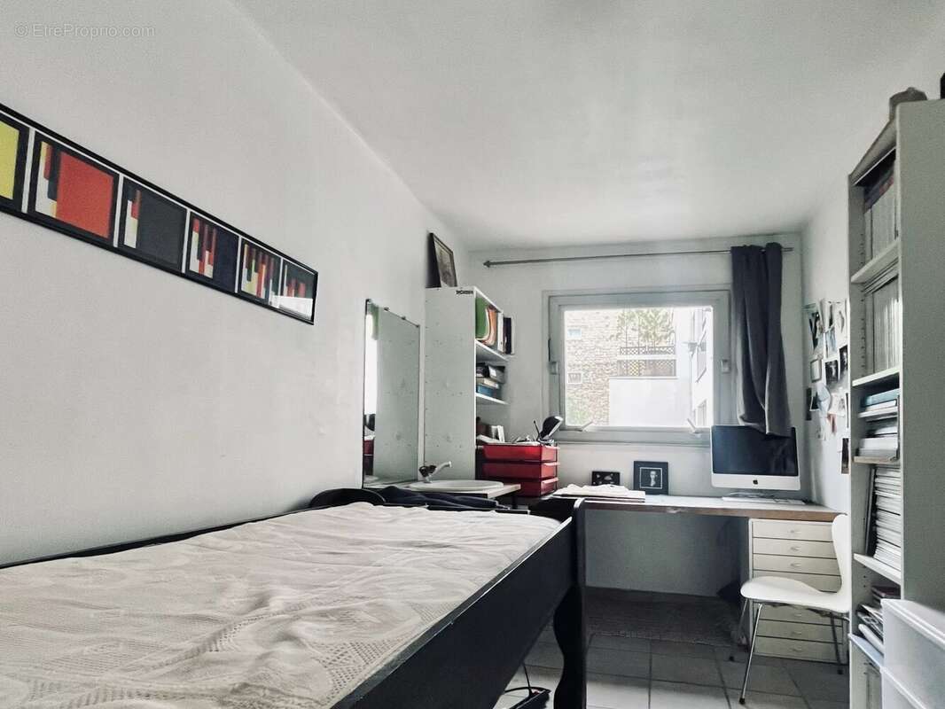 Appartement à PARIS-14E