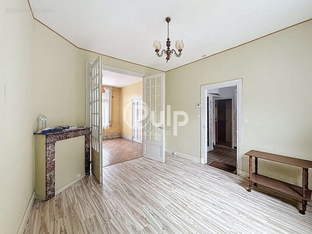 Appartement à SAINT-POL-SUR-TERNOISE