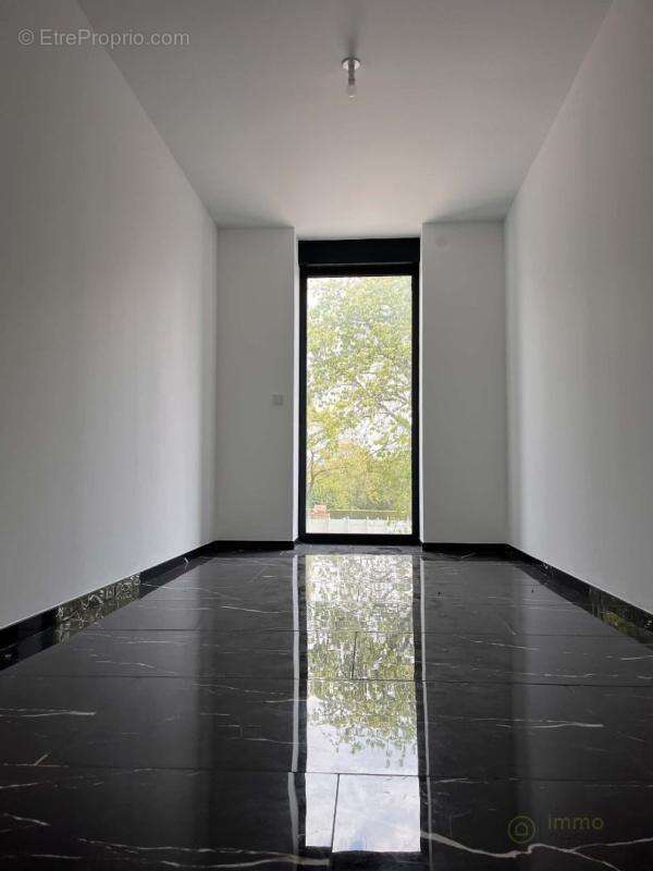 Maison 244 m² à Feignies  - photo 19
